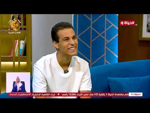 واحد من الناس عمر حفيد الفنان أحمد نبيل ودخول مفاجئ في الاستديو واخد نفس الجينات