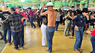SOU BOM DE DANÇA, SOU FORROZEIRO | AS MELHORES PRA DANÇAR NO BAILÃO 'XOTE E VANERÃO'