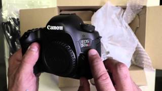 Canon 5DSR Unboxing - Can it replace my medium format?(If you found this video valuable, give it a like.If you know someone who needs to see it, share it.Leave a comment below with your thoughts.Add it to a playlist if ..., 2016-04-21T14:54:12.000Z)