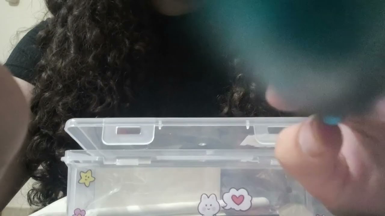 MEU PRIMEIRO ASMR CASEIRINHO - NO TALKING 😴 TAPPING, GRIPPING E HANDS SOUNDS