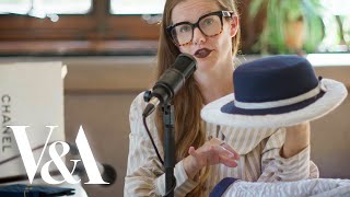 ASMR at the museum | Unboxing a vintage CHANEL suit, hat and bag | V&A