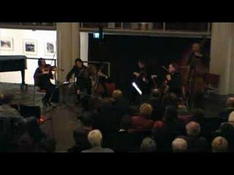 Watch La Montagne/Het Dorp Ralph Rousseau Matangi Hein van de Geyn on YouTube