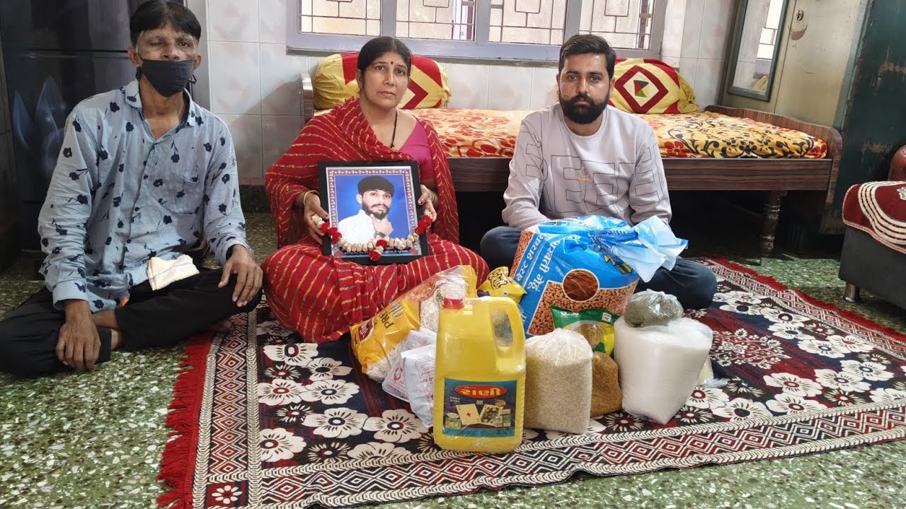 દિપકભાઈ મણીભાઈ પરમાર ઉમર-૫૨ વર્ષ  રહેવાનું- કુંભારપરુ શેરી નં-૨ શારદાવિધ્યા સોસાયટી ,સુરેન્દ્રનગર