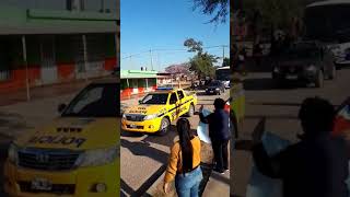 Los Juríes: emotiva despedida de los vecinos a la Policía