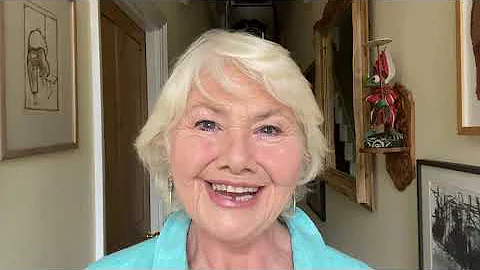 Greeting from Annette Badland (Mrs. Fitz)