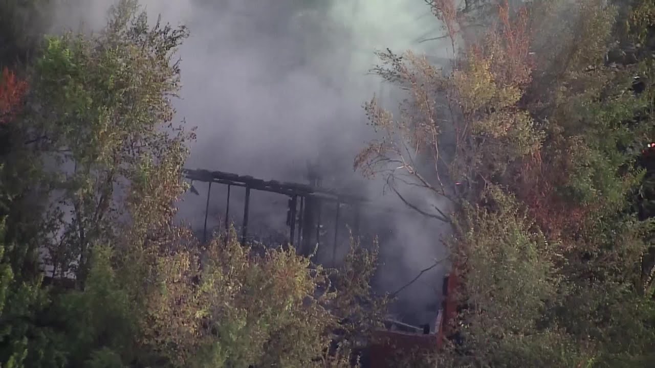 SKY 5 LIVE: Crews battle Spencer house fire - YouTube