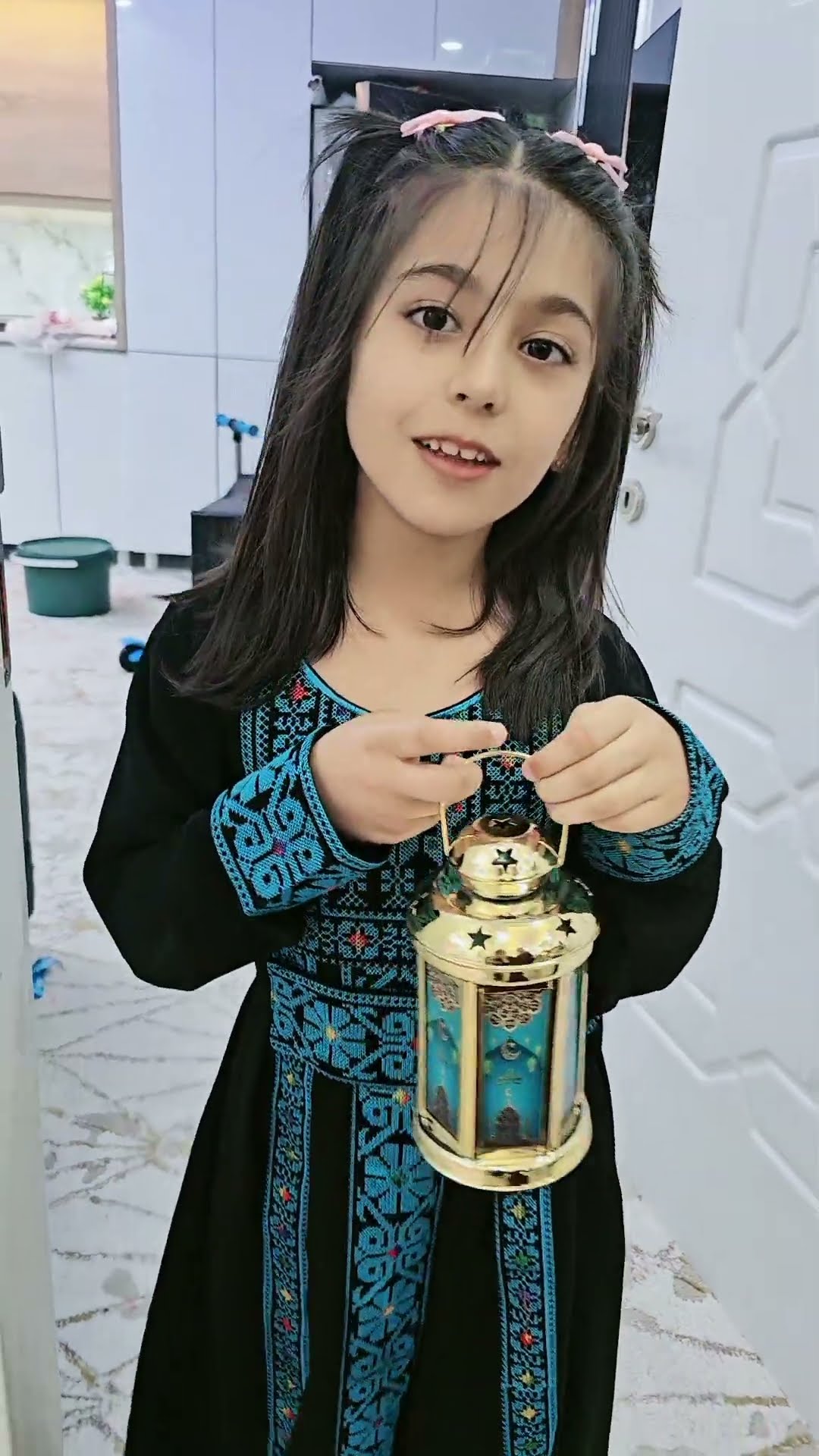 هيلين وهيفي وليليان مع شهر رمضان