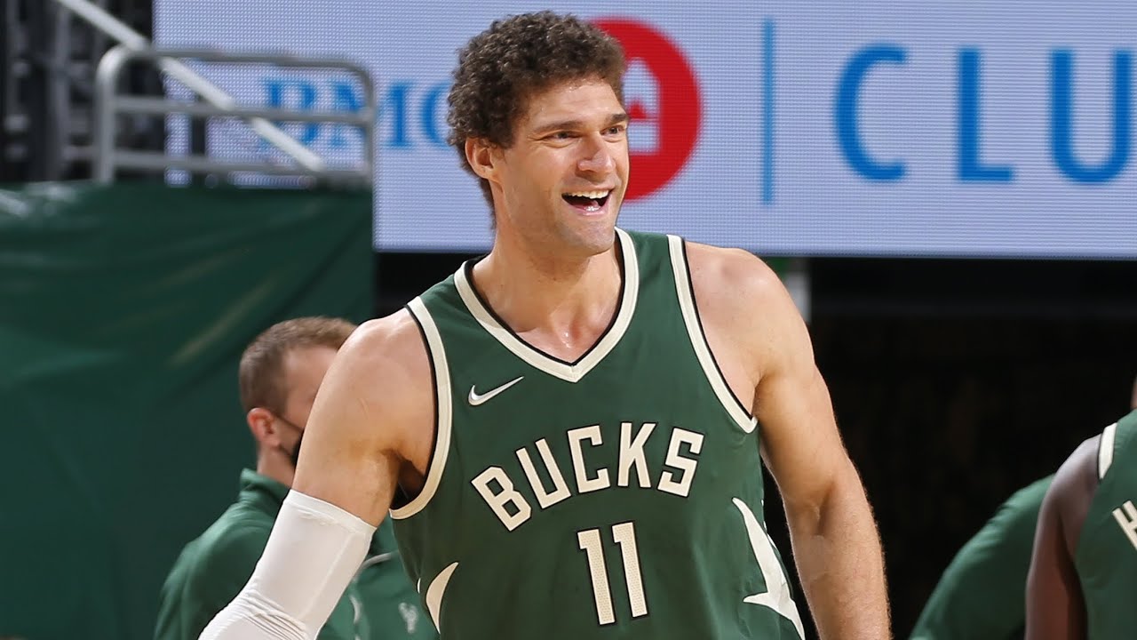 Report: Brook Lopez Agrees to Bucks' 1-Year Contract After 1