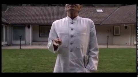 映画『ムカデ人間』衝撃の予告編！