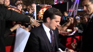 The Hunger Games Catching Fire Josh Hutcherson La Premiere Arrival And Fashion Shots Screenslam