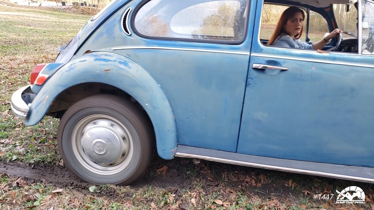 Vivian's '72 VW Beetle Stuck in the Muddy Yard & Stalls Hard to Start