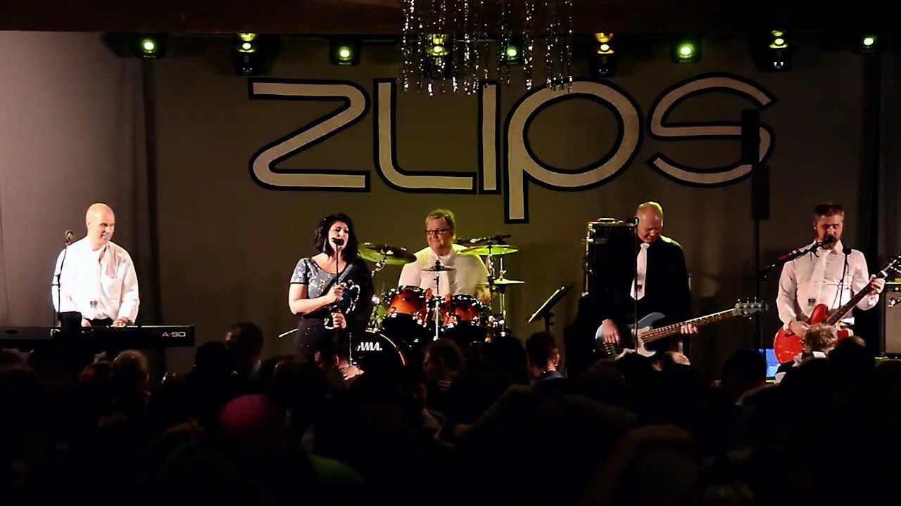 2011-12-17 Zlips - Somebody like you