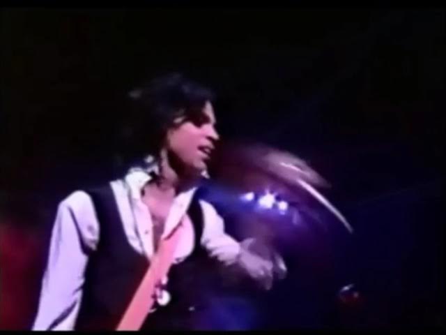 Prince - U Got The Look (Live at Paisley Park, 12/31/1987)
