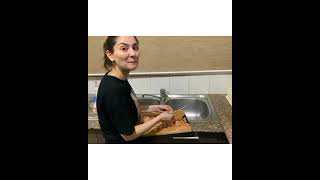 Hania Amir Uff Pasta Bnaty Huy Very Yummy