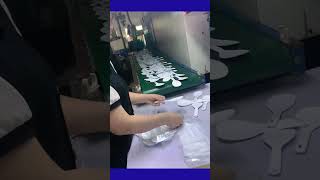 Plastic Spoon Packaging Process #shorts