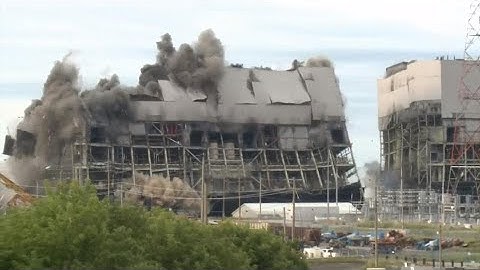 Nanticoke Generating Station implosion