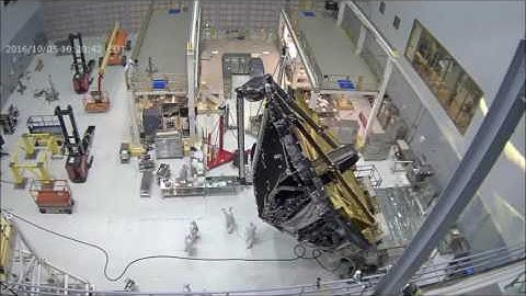 Time-lapse: Updated Webbcam View of James Webb Space Telescope Lift and Rotation