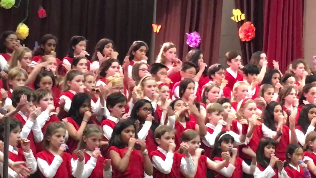 Wilkinson Junior Choir Kazoo Koncerto YouTube