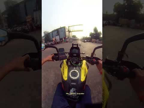 Traffic crossing🚀.          #explorepage #bike #roket #india