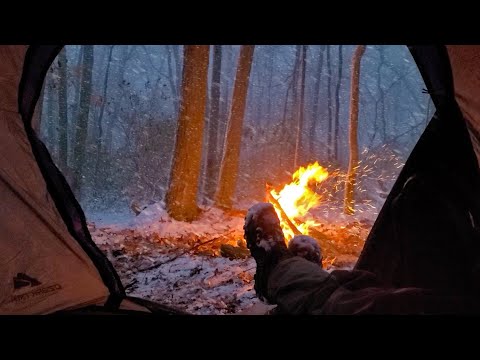 Winter Snow Storm Camping in the Appalachian Mountains with a Cheap Tent