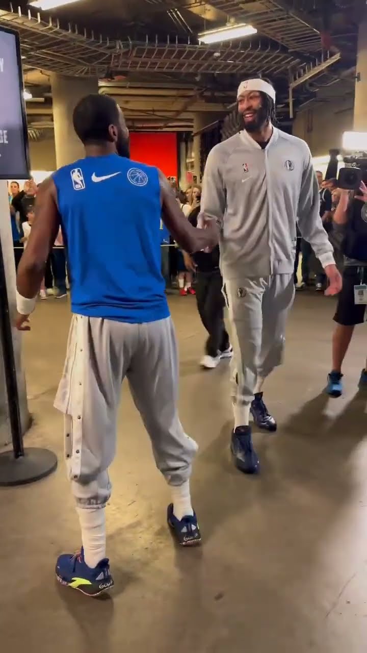 Kyrie and AD are ready to roll!