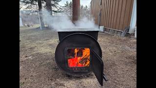 MAKING MAPLE SYRUP. Tapping. Collecting. Boiling. Bottling. Different than the Hobby Farm house.