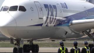 全日空７８７初の試験飛行
