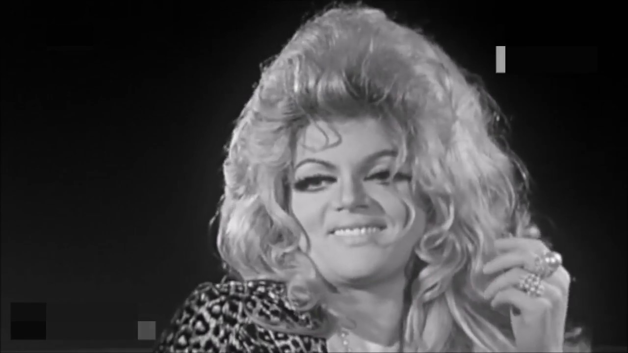 Violetta Villas - fragment wywiadu z lat '70 - YouTube