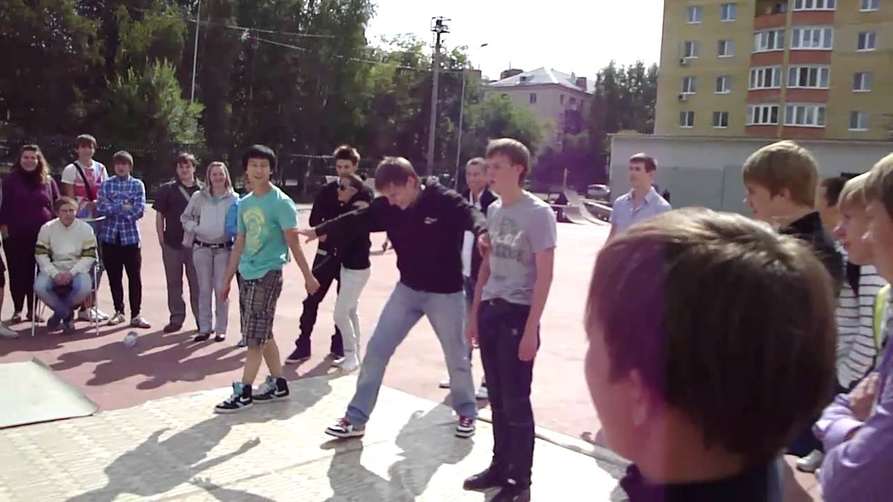 Unidance Electro Battles. Print Screen vs ... Show Battle. Part 1.MP4