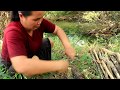 Survival skills - finding turtle at river  - cooking egg in clay eating delicious 79