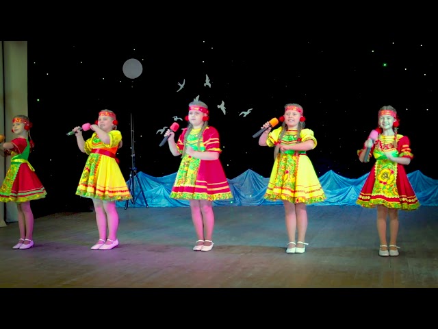 325 Фольклорная группа АПиТ «Грация» Ладушки