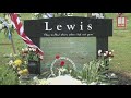 At John Lewis' resting place in Atlanta, flowers continue to accumulate