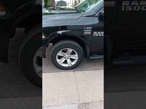 2016 RAM 1500 Air suspension ,Scoops