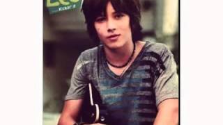 Leo Howard (Hot Pics)