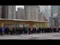 Long lines in several cities in the US for Apple iPhone X
