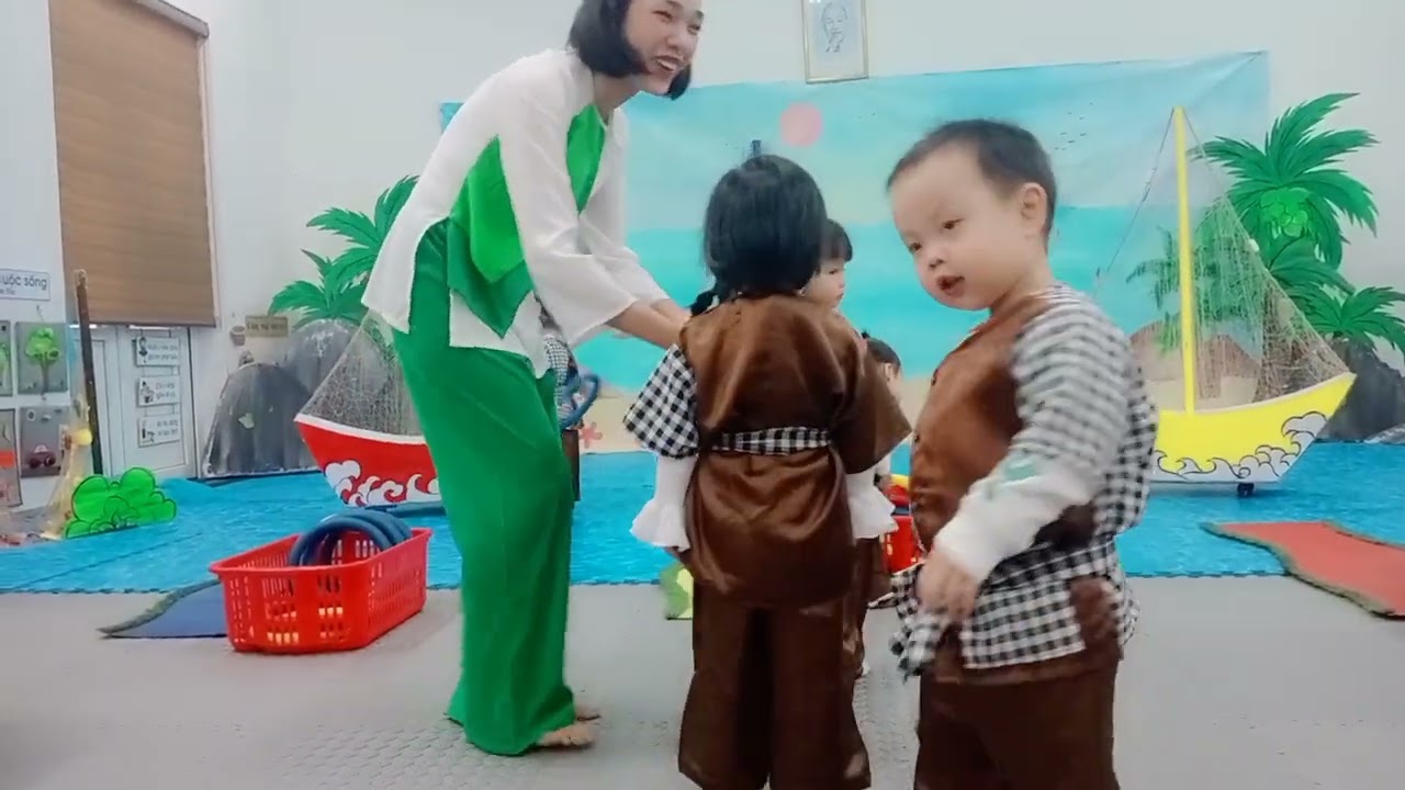 NBPB: Ôn màu Xanh- Đỏ- Vàng - Nhà trẻ 24-36 tháng tuổi