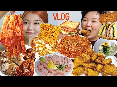 먹방 브이로그 | 겨울음식 특집☃️ 굴보쌈+김장김치+어리굴젓 방어회 알찜 허니콤보 떡만둣국 스타벅스 샌드위치 나비파이 떡라면 | 겨울옷 하울 | 나는솔로 정숙 MukbangVLOG
