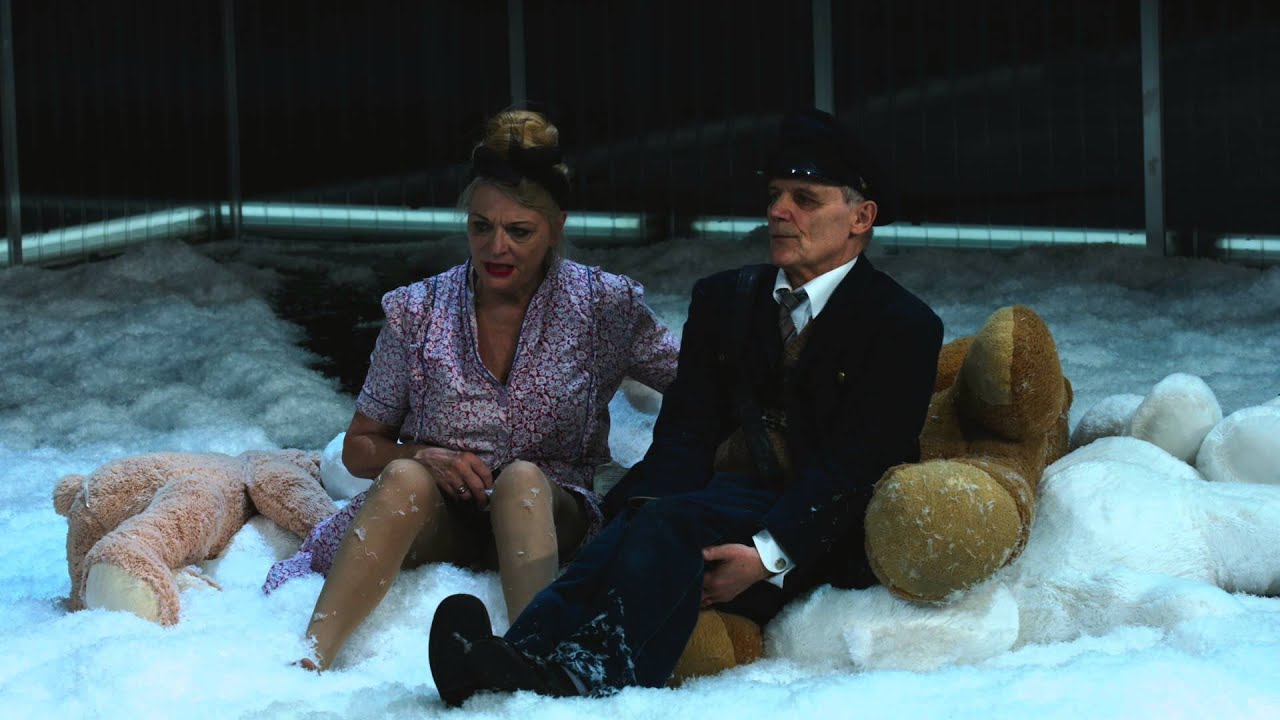 JOSEF UND MARIA am Düsseldorfer Schauspielhaus