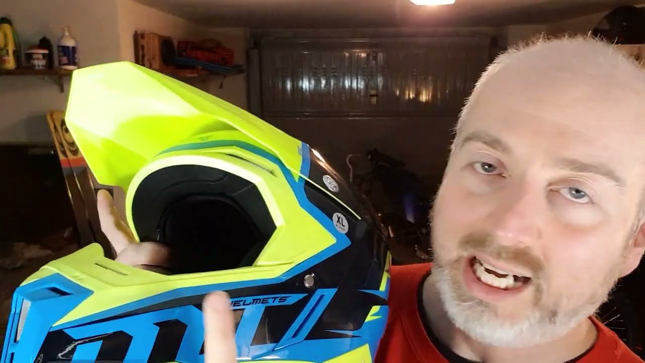 Yamaha Tenere Challenge/Nuovo Casco/Nuovo Navigatore - YouTube