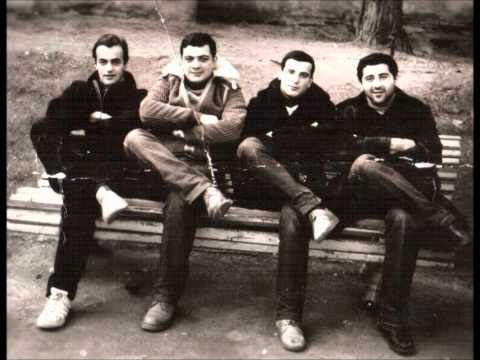 გია გორდეზიანი (წახნაგა) და მეგობრები - სამშობლო