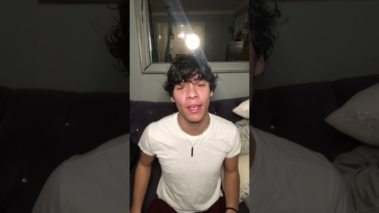 How To Put On A Guitar Strap- Esteban Morado