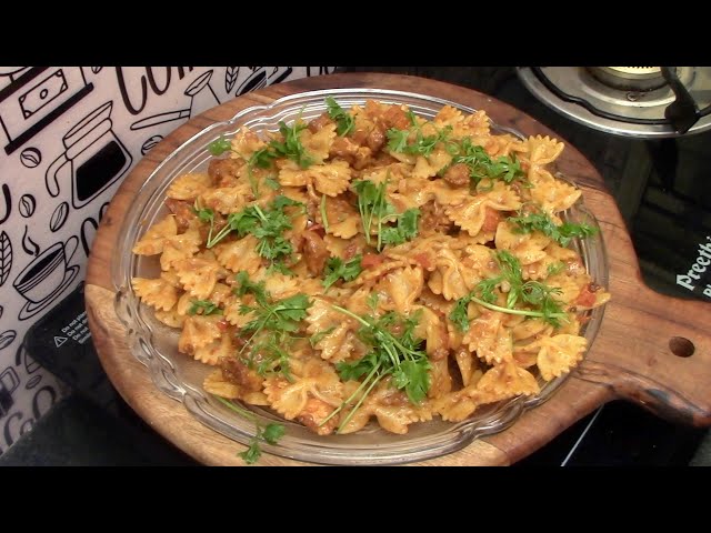 Chicken Pasta Recipe | Street Food Tv class=