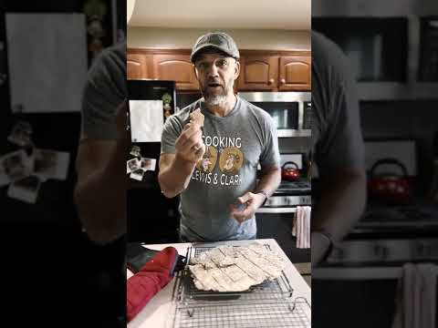 Video: 3 způsoby, jak upéct jednoduchý chléb