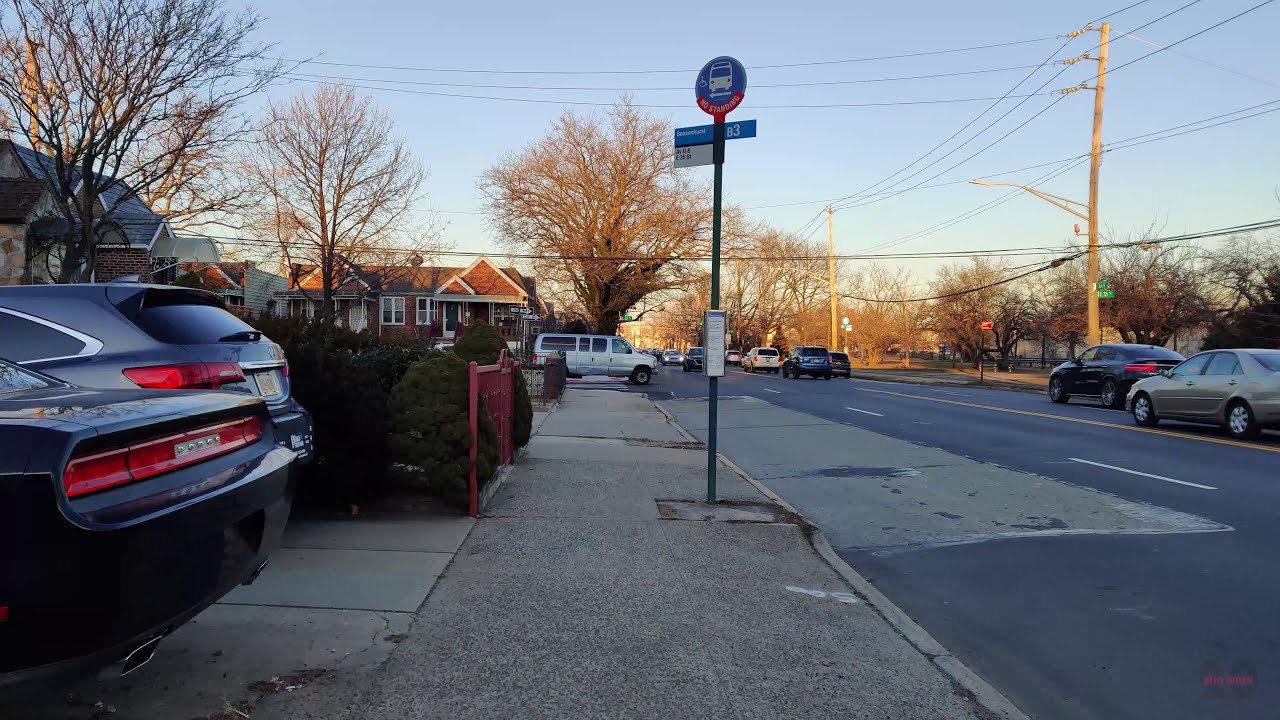 [ Marine Park, Brooklyn ] Walking on Avenue U from Coyle Street to Flatbush Avenue ⁴ᴷ⁶⁰