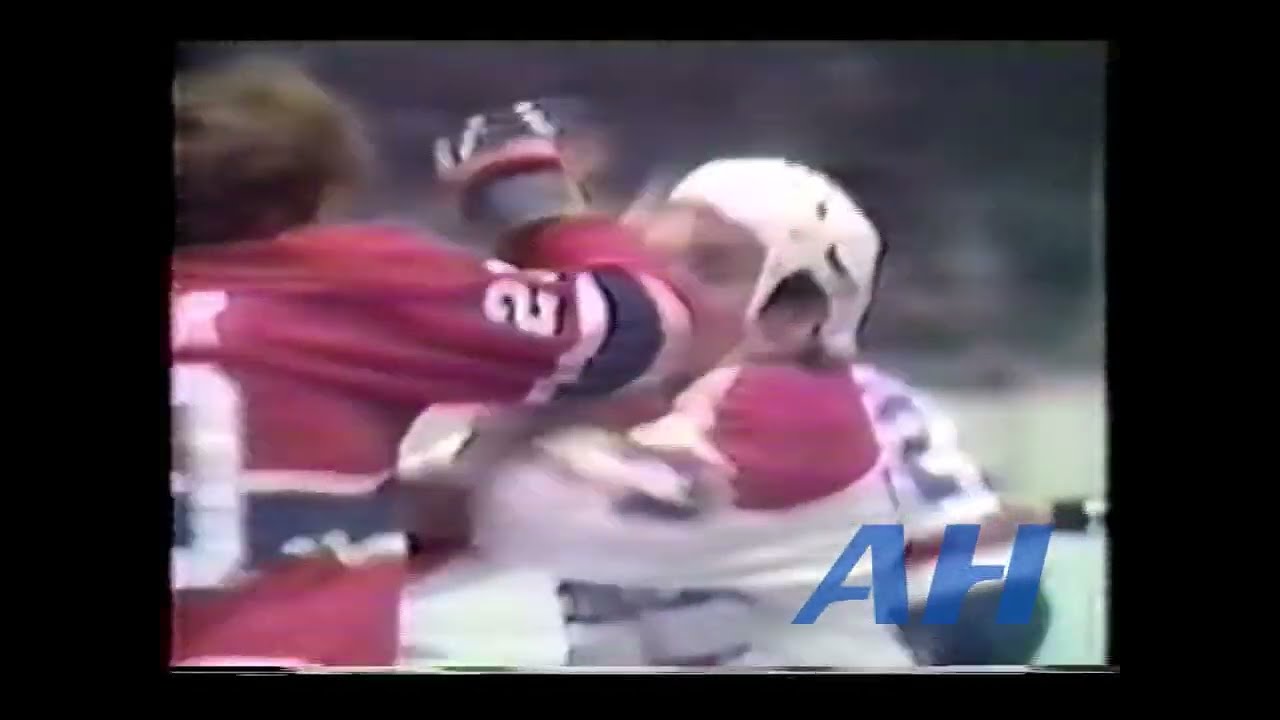 NHL Feb. 4, 1979 Tom Rowe,WSH v Cam Connor,MTL Washington Capitals Montreal Canadiens