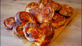 картинка: Мягче облака, вкуснее, чем у бабушки! Домашние булочки-сердечки с грецким орехом - проще простого!
