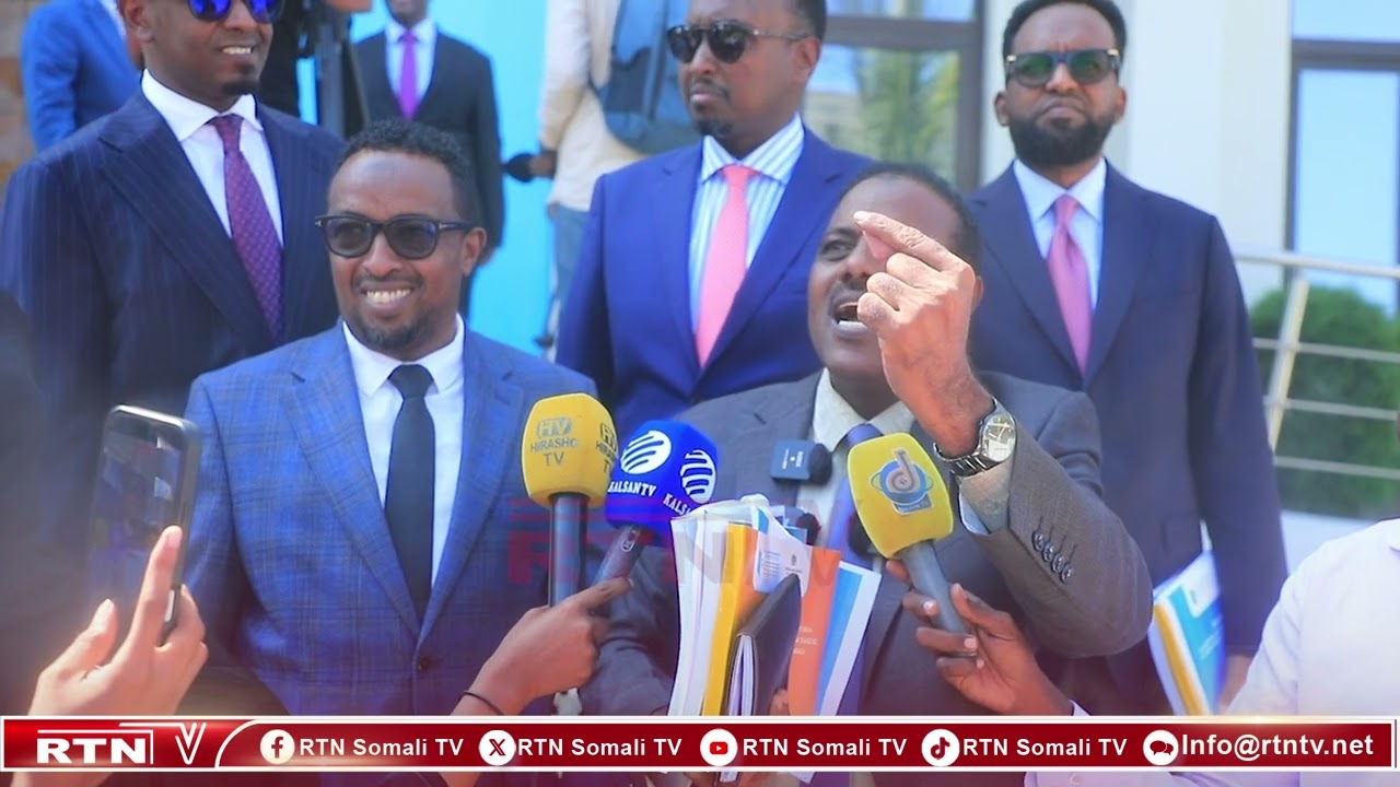 «Мы завершили работу над Конституцией, посмотрим, будет ли она принята или нет», — заявил депутат...