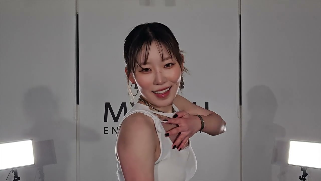 미쿠 | 지효 (TWICE) Killin' Me Good Dance Cover No cut ver. - YouTube