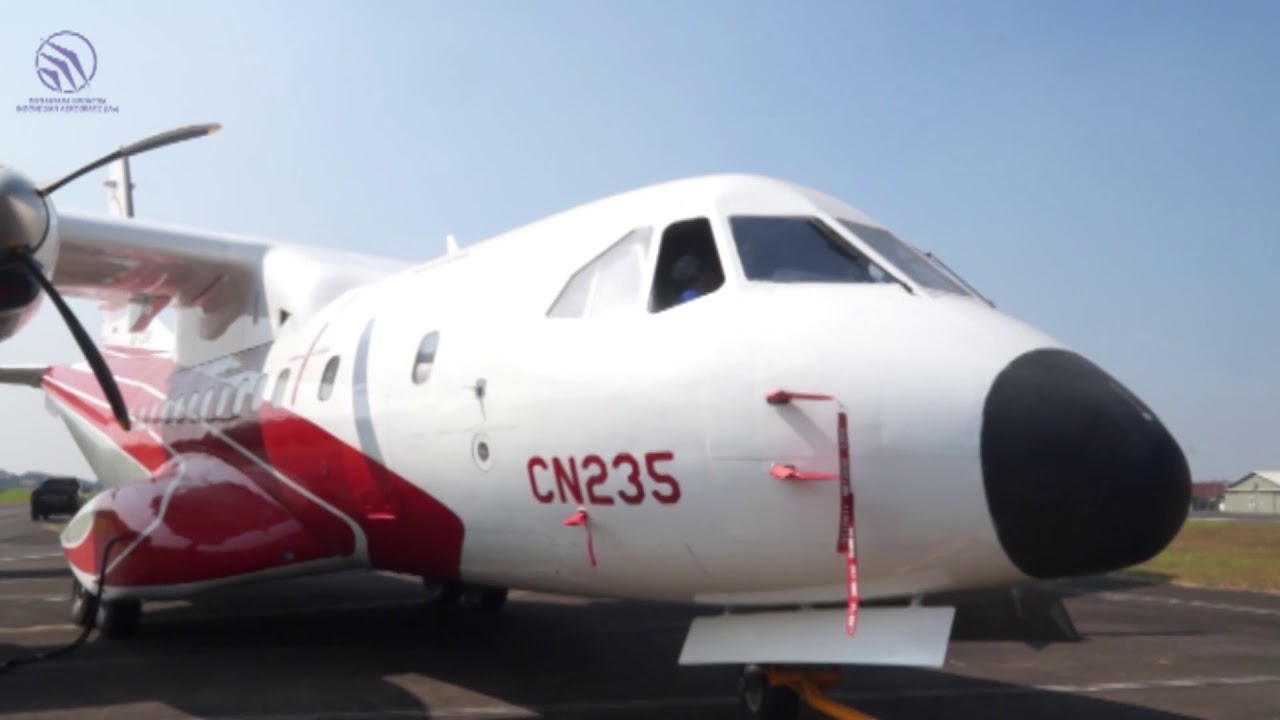 CN235 Flying Test Bed YouTube CN235 Flying Test Bed YouTube