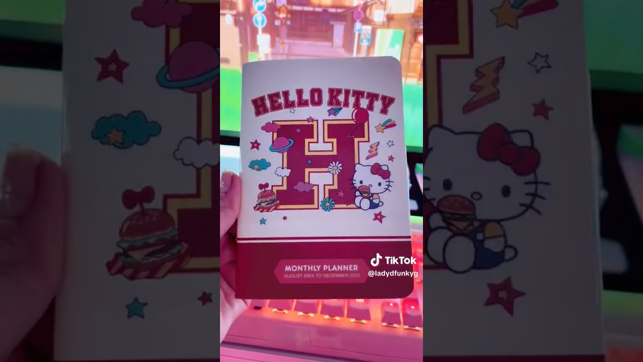 2024 2025 Sanrio Hello Kitty H University Pocket Monthly Planner Calendar Mini!
